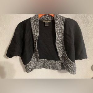 Red Paint size S crop top open front sweater y2k